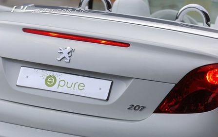  207 E-pure DƬ D 